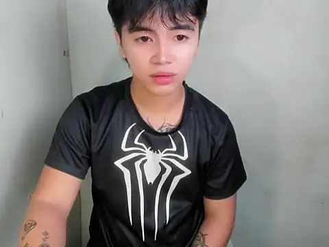 Untouchable Bromancexxx online show from June 25, 7:18 pm