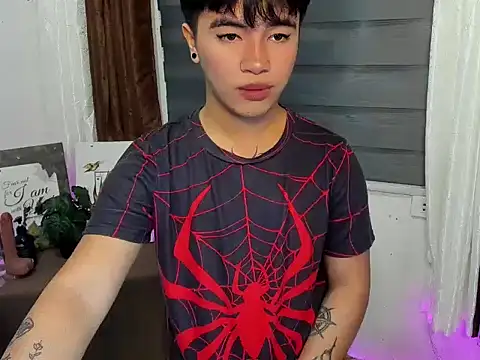 Untouchable Bromancexxx online show from July 14, 4:49 am