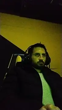 hornyturkishboy1994 online show from April 25, 9:12 pm