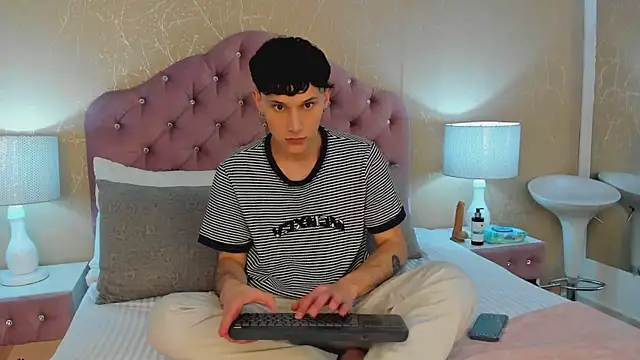 LephyStar online show from June 3, 4:14 am