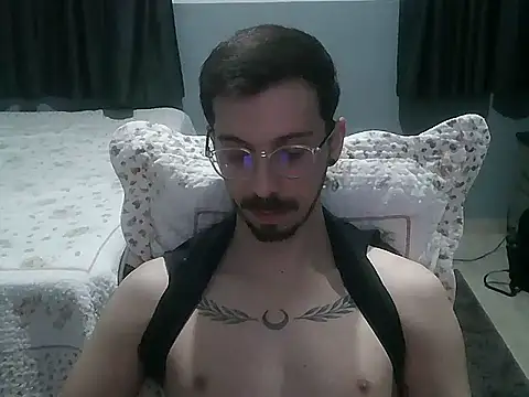 magrinhosafe1 online show from July 5, 2:13 pm