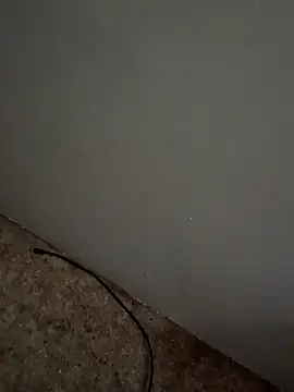 Roaddoggy420 online show from April 29, 6:07 am