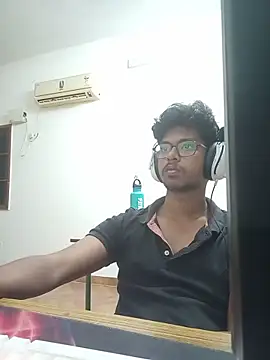 letsplaygame online show from June 22, 4:44 pm