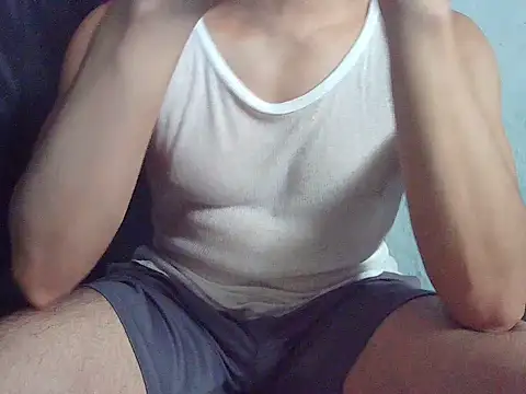 smallcockgrower online show from July 23, 10:51 pm