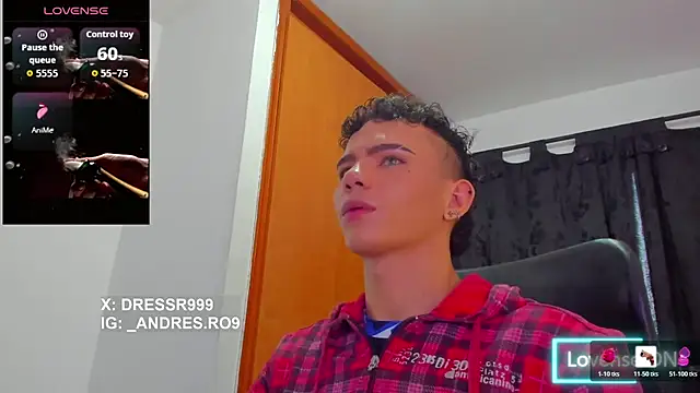 sebascuterouss online show from July 28, 12:48 pm
