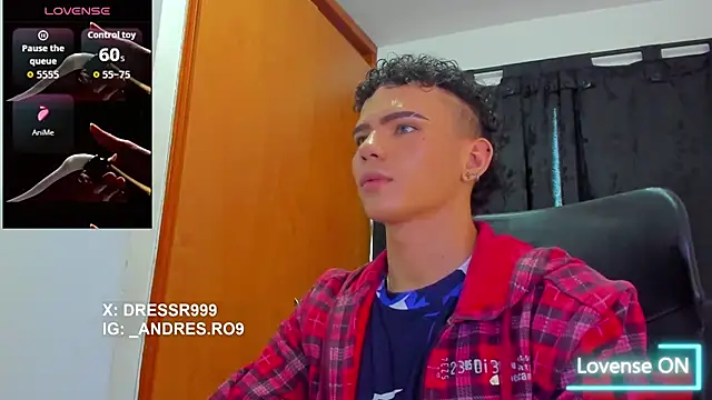 sebascuterouss online show from July 28, 2:24 pm
