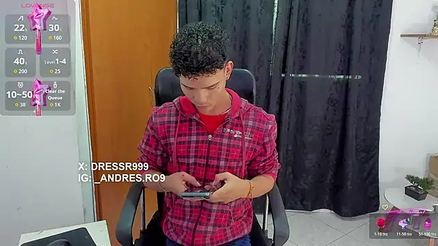 sebascuterouss online show from June 3, 2:33 pm