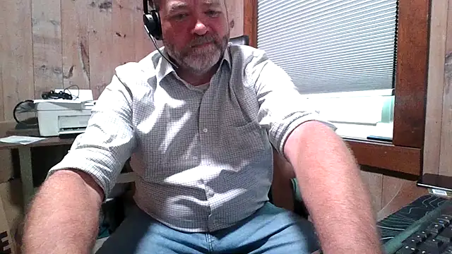 JJ CONN78 online show from July 23, 1:41 pm
