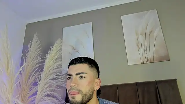Alexander Diazz online show from May 28, 12:36 pm