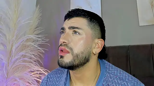 Alexander Diazz online show from July 18, 3:28 pm