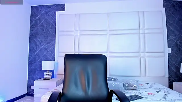 megann cutte online show from April 8, 11:09 am