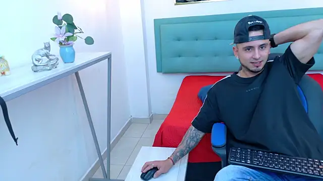 PowerLustX online show from July 29, 3:16 am