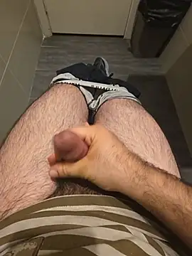 Hhecumnoe online show from June 29, 1:22 pm