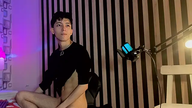 Twink Sebas7 online show from May 30, 12:27 pm