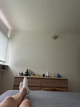 elysmay online show from May 31, 7:42 am