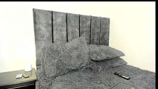 Bryan Rossi online show from June 7, 1:01 am