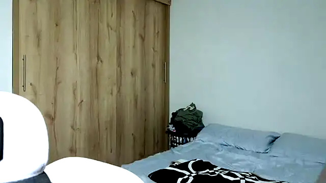 andrew 1520 online show from November 13, 12:48 am