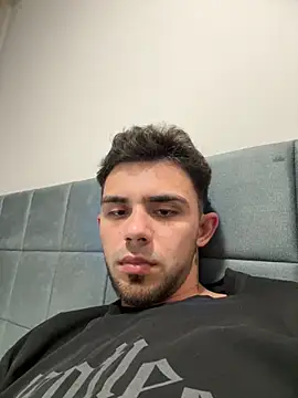 Tallboy  online show from April 16, 7:14 pm