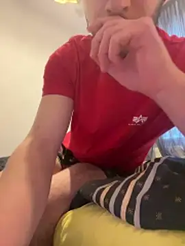 teencouple34 online show from April 19, 3:22 pm