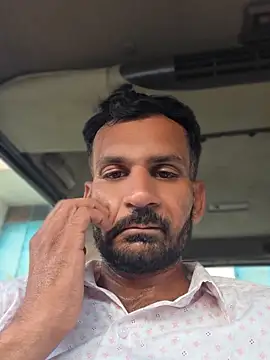 parthvi96 online show from April 26, 1:08 pm
