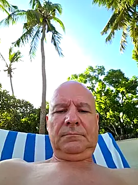 mannohmann5 online show from June 12, 1:31 pm
