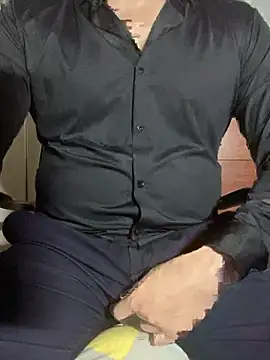 cyycjsyd online show from June 17, 2:52 pm