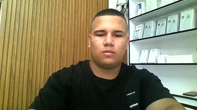 Patricio 02 online show from May 30, 4:18 pm