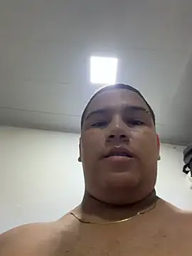 Patricio 02 online show from May 24, 4:24 pm