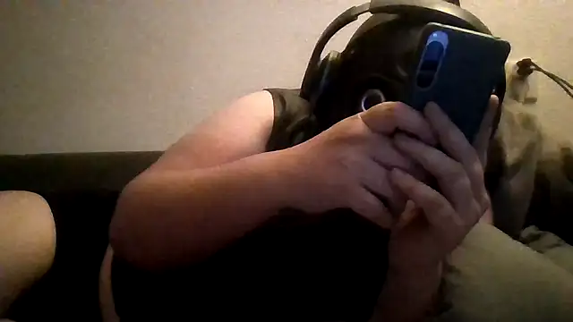 Naughty-Ssub online show from April 18, 7:04 pm