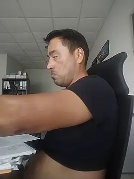 MaximilianoX2020 online show from May 19, 10:16 pm