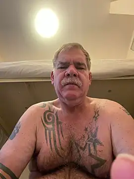 Caesar Baxter online show from July 27, 11:17 am