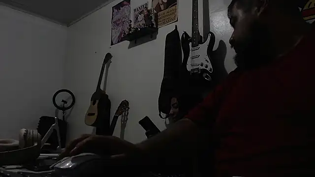 PaidFlirtSeeker online show from April 29, 10:27 pm