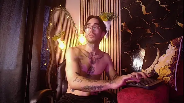 Alucard Sins online show from April 28, 10:25 pm