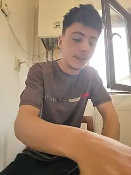 denysio89 online show from June 3, 5:53 am