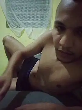 Marciosafado25 online show from May 2, 2:47 am