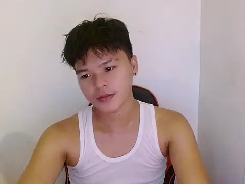 yourhotasiandoms online show from July 7, 4:44 pm