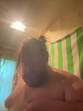 Bigfarmdaddy69 online show from July 18, 11:59 am