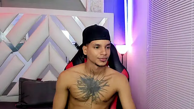 kai storm77 online show from May 30, 3:39 am