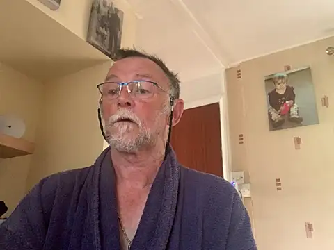 Moonraker64 online show from June 13, 5:49 am