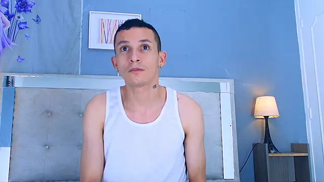 Isak Berekoa online show from May 11, 7:33 pm