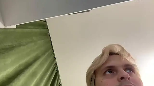 suuuuuus dol online show from May 12, 6:49 pm