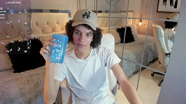 felix haze online show from July 25, 6:16 pm