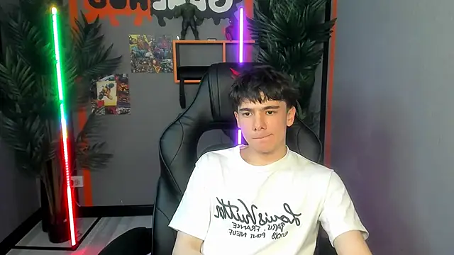 Robbie Reyes online show from May 29, 3:33 pm