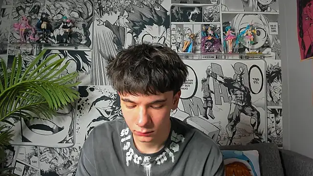 Robbie Reyes online show from May 28, 10:35 am