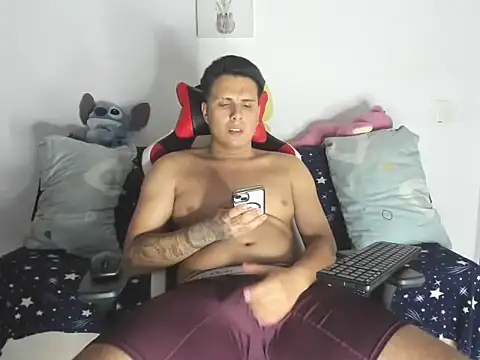 alexerdiego online show from June 21, 5:02 am