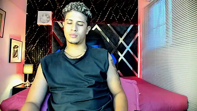 dominic connor online show from July 20, 10:39 am
