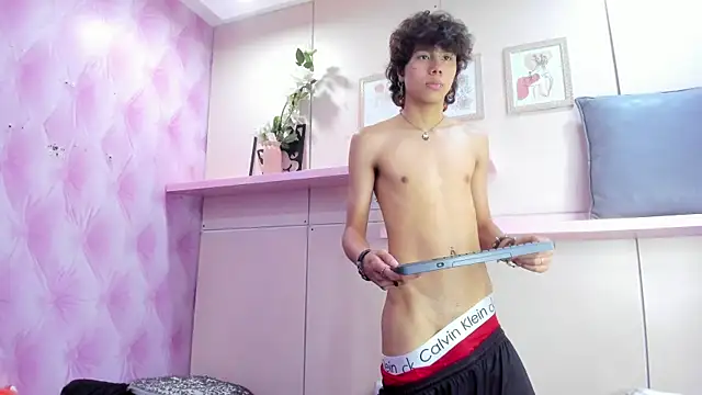 sckrapper online show from June 3, 2:33 pm