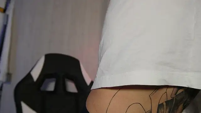 Angel Luna0 online show from June 7, 6:31 am