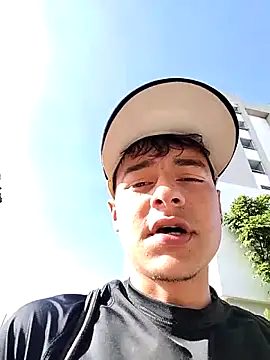 mischievousprince  online show from June 10, 1:01 pm