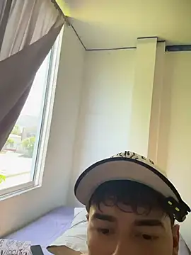 mischievousprince  online show from June 23, 4:21 pm